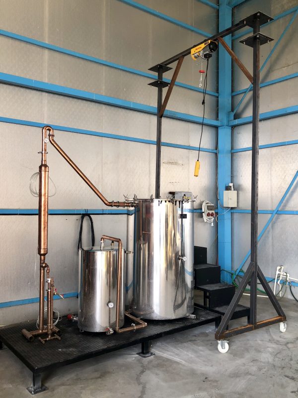 AF-1000+250L professional distillation system second view