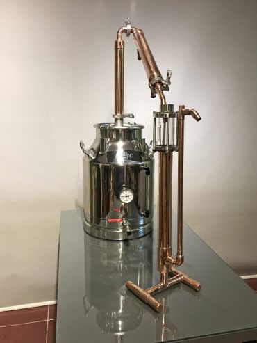 AF-30L distillation system alternate view